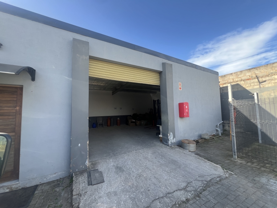 Commercial Property for Sale in Arcadia Eastern Cape